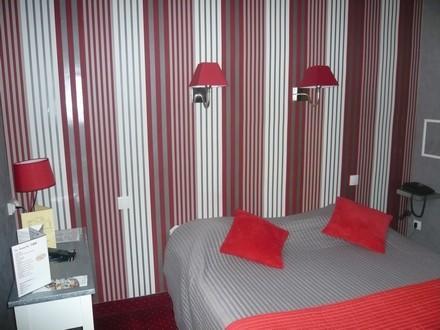 Hotel - Restaurant Saint Jacques Blois Ngoại thất bức ảnh