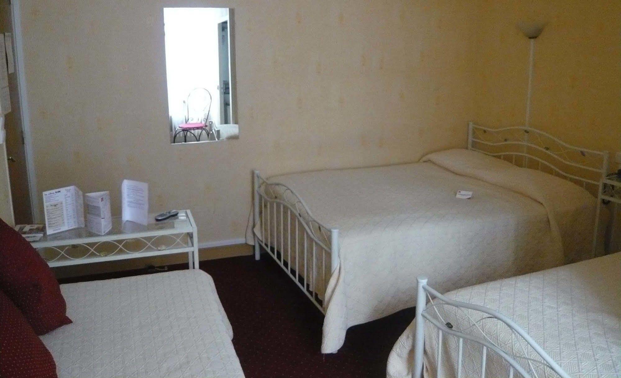Hotel - Restaurant Saint Jacques Blois Ngoại thất bức ảnh
